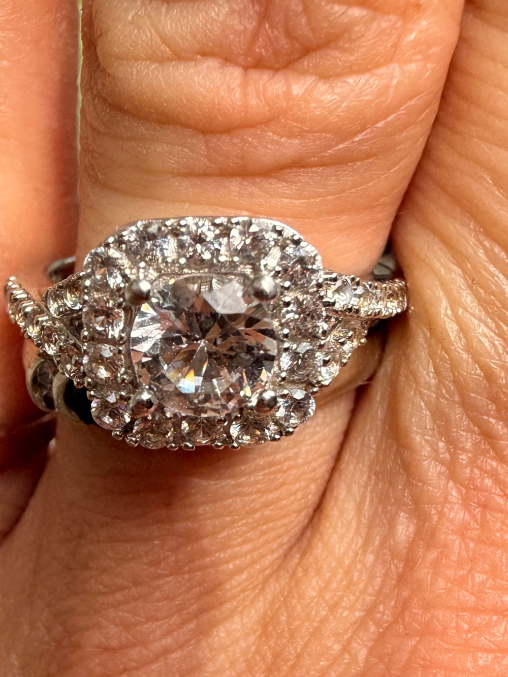 2 CTW Natural Diamond Ring Sz7